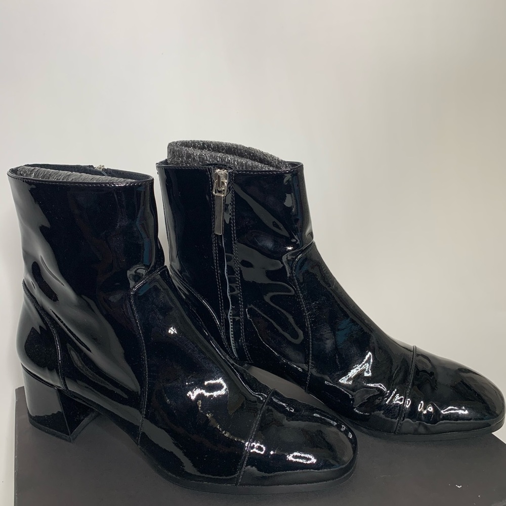 Shoes - Picture 2 of 3